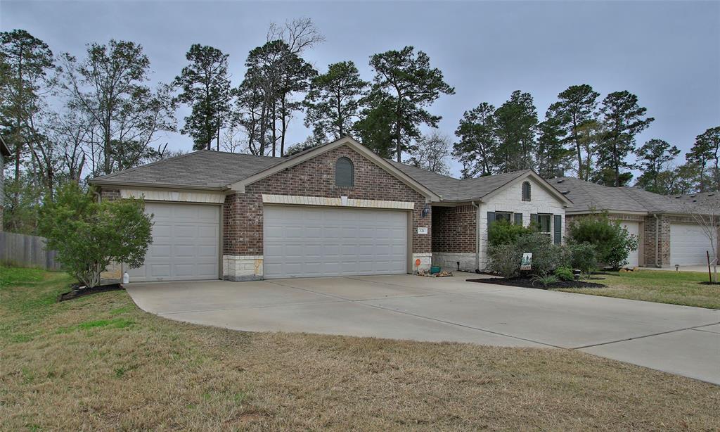 126 Valiant Ridge Trail, Magnolia, Texas image 2