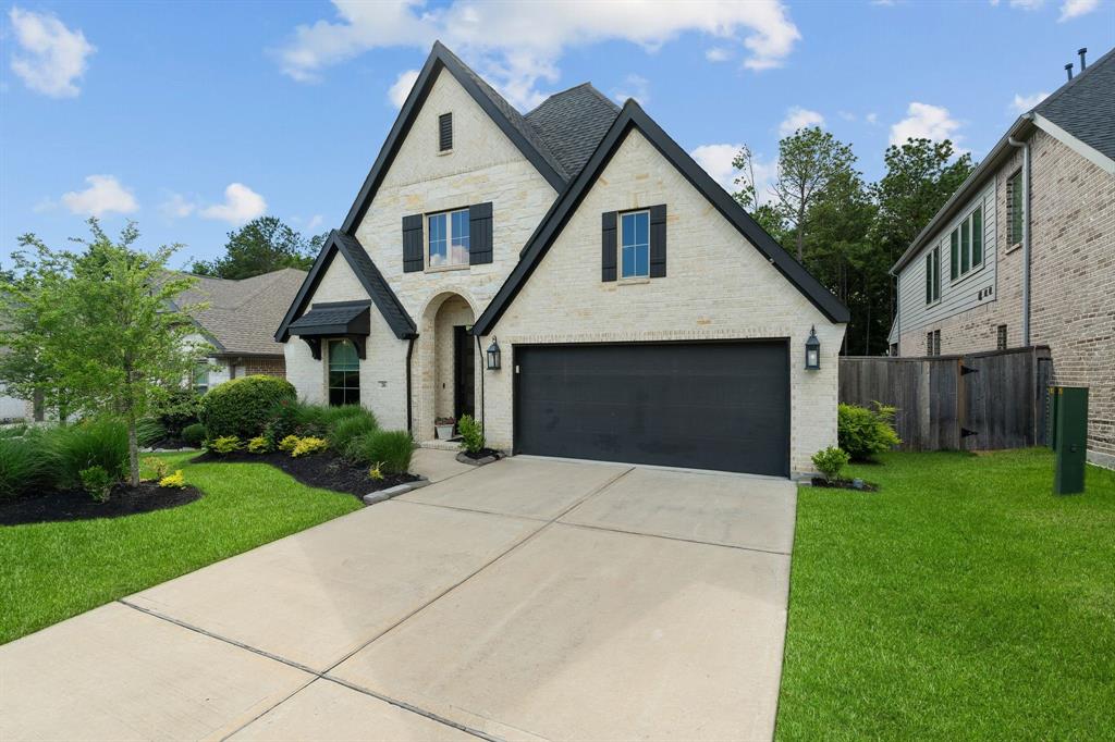 286 Sky Top Drive