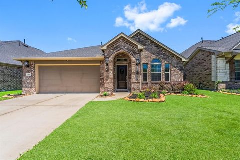 Single Family Residence in Spring TX 3437 Stablewood Grove Lane.jpg