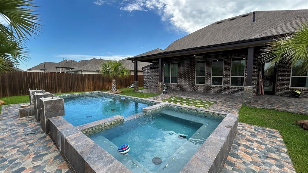 15407 Trumball Manor Drive, Humble, Texas image 32