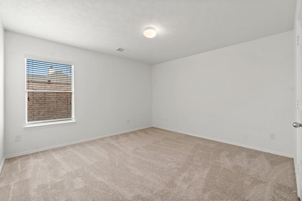 29610 Legends Bluff Drive, Spring, Texas image 33
