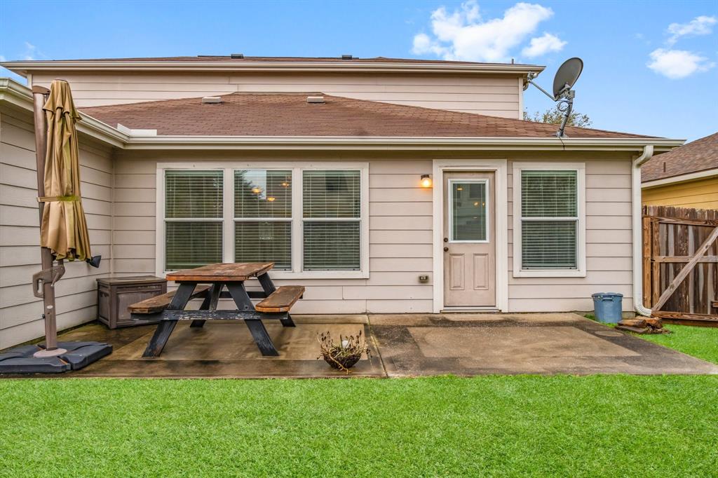 29610 Legends Bluff Drive, Spring, Texas image 42