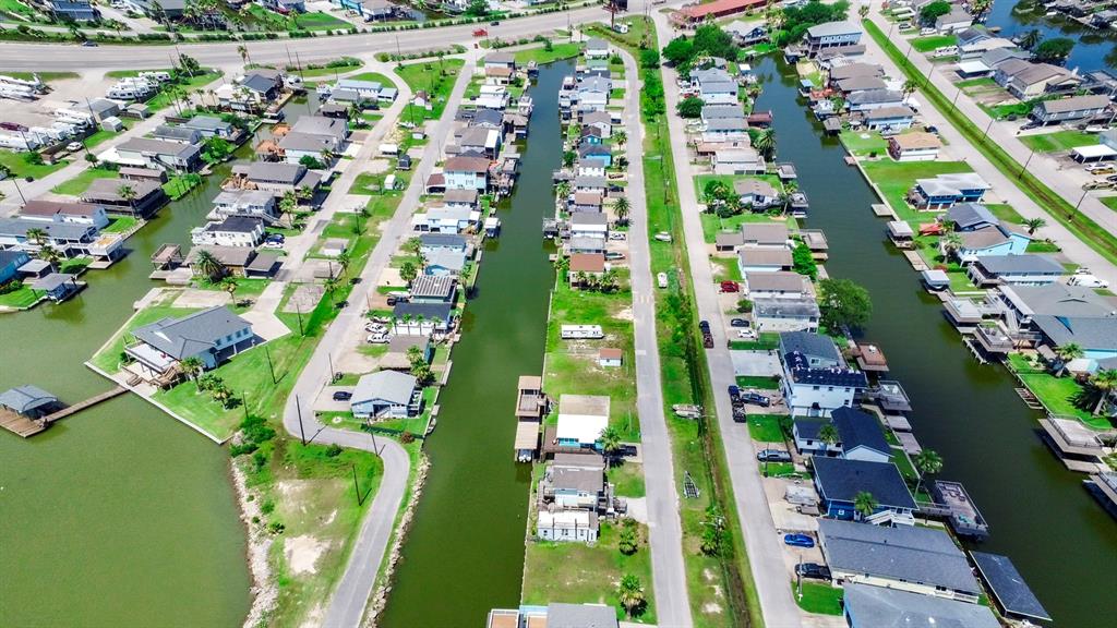 103 Bayou Vista Dr, Hitchcock, Texas image 7