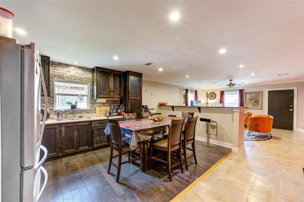 853 County Road 3479a Road, Cleveland, Texas image 9