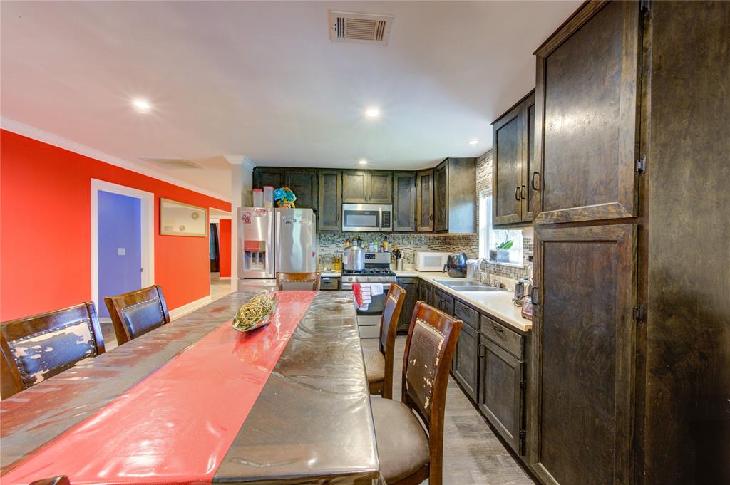 853 County Road 3479a Road, Cleveland, Texas image 14