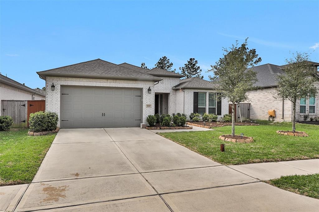 122 S Wild Petunia Trail