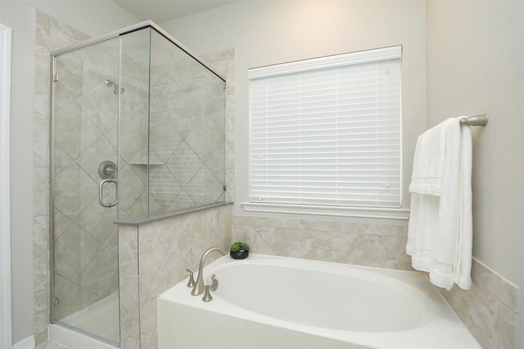 24710 Royal Pike Drive, Katy, Texas image 28