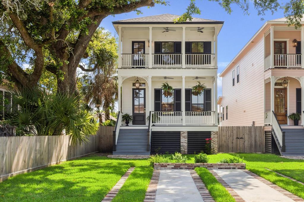 1514 31st Street, Galveston, Texas image 1