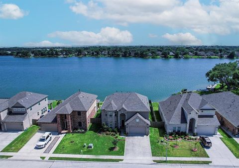 A home in Seabrook