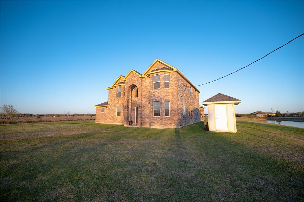 8503 Center Street, Hitchcock, Texas image 3