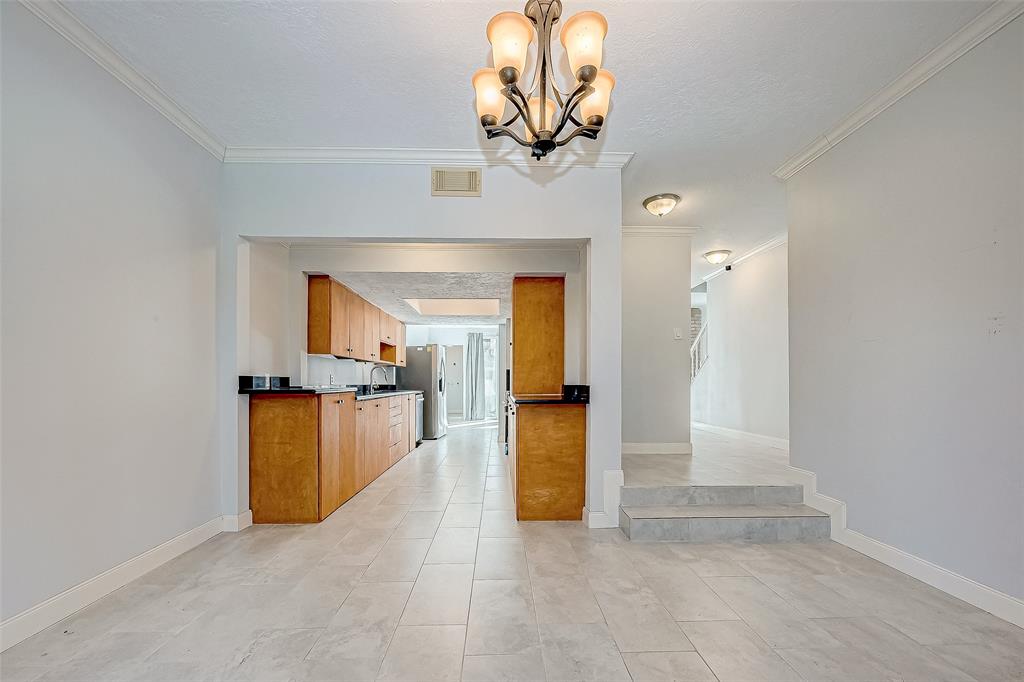 642 N Eldridge Parkway, Houston, Texas image 18