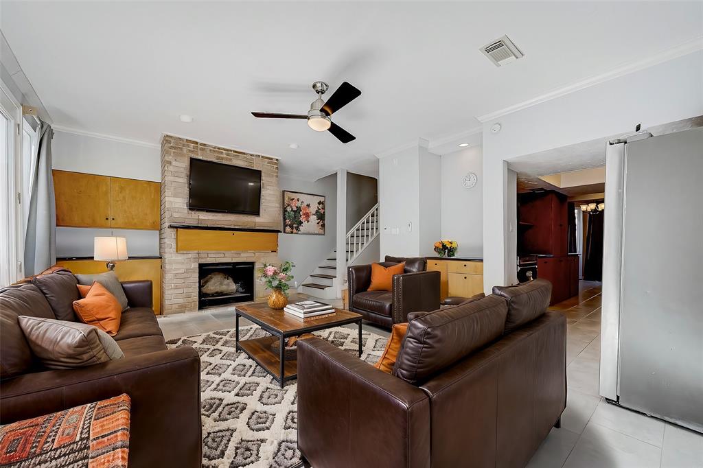 642 N Eldridge Parkway, Houston, Texas image 9