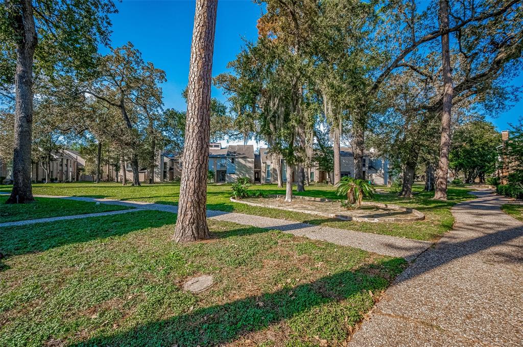 642 N Eldridge Parkway, Houston, Texas image 1