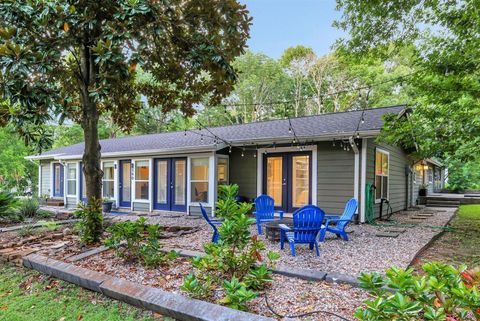 Photo of 260 N Forest Cove Loop, Coldspring, TX 77331 (MLS # 40414244)