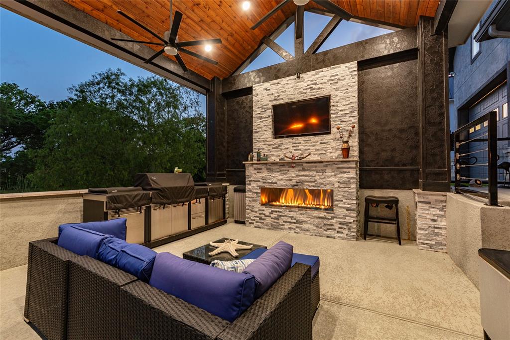 5707 Windmill Lane, Dickinson, Texas image 12