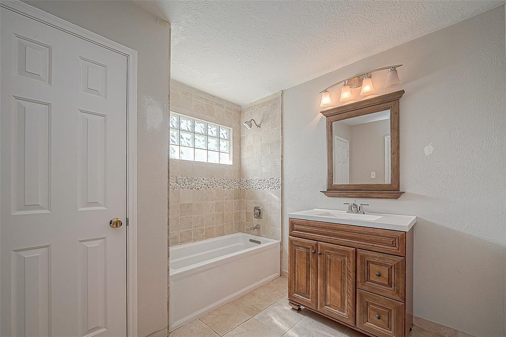 23123 Sandpiper Trail, Spring, Texas image 28