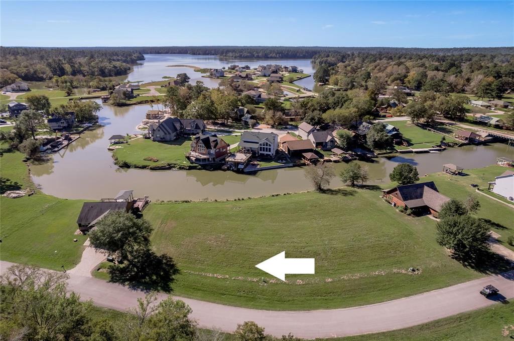 50 Wildwood Lake Drive, Huntsville, Texas image 6