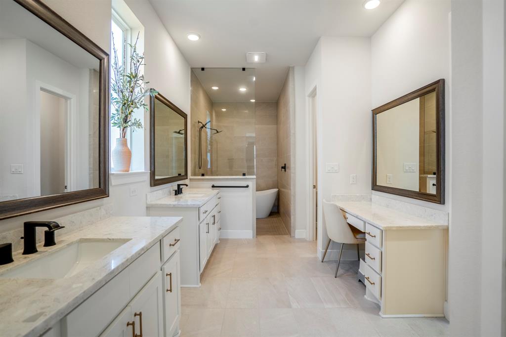 4638 Sanders Meadow Lane, Sugar Land, Texas image 20