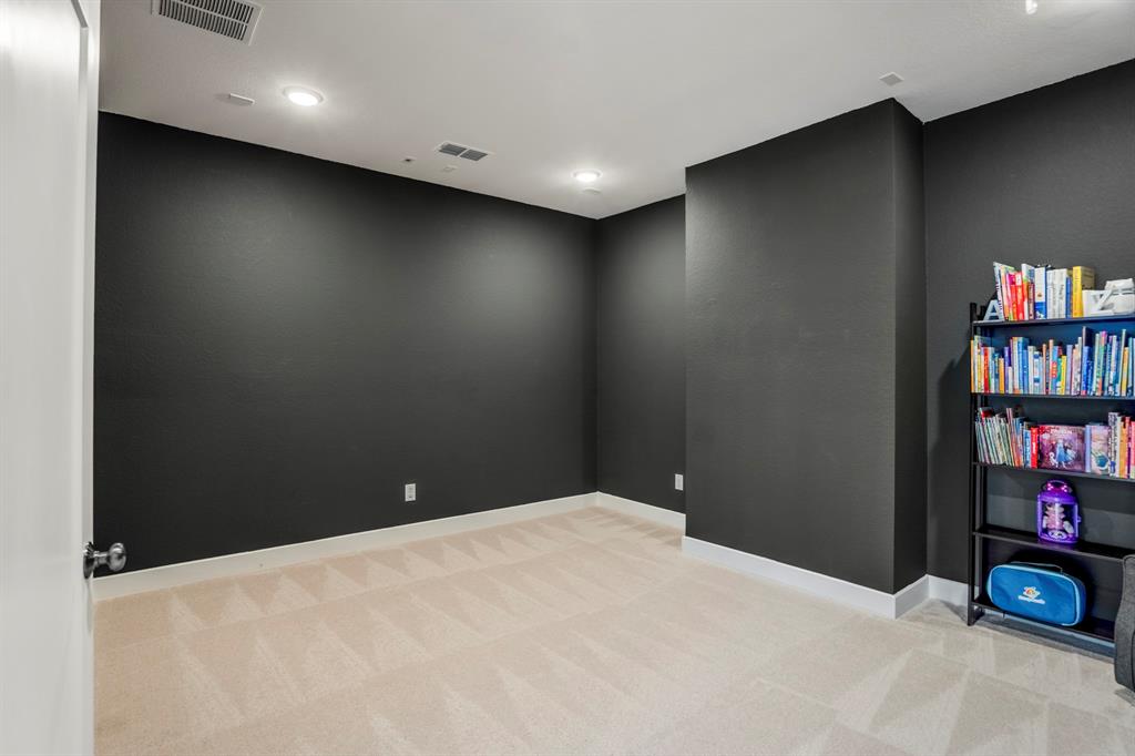 4638 Sanders Meadow Lane, Sugar Land, Texas image 30