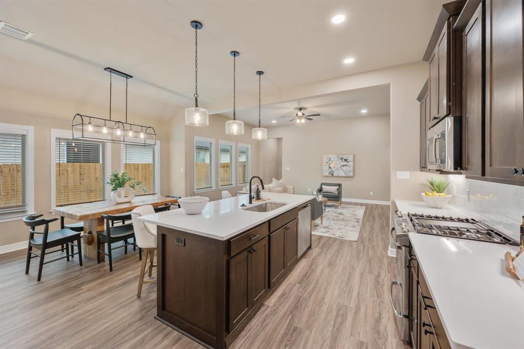 2807 Spector Drive, Bryan, Texas image 7