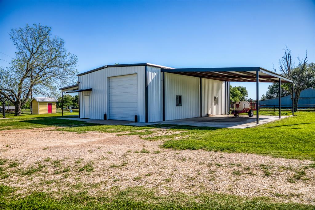 10700 Brandt Road, Burton, Texas image 21