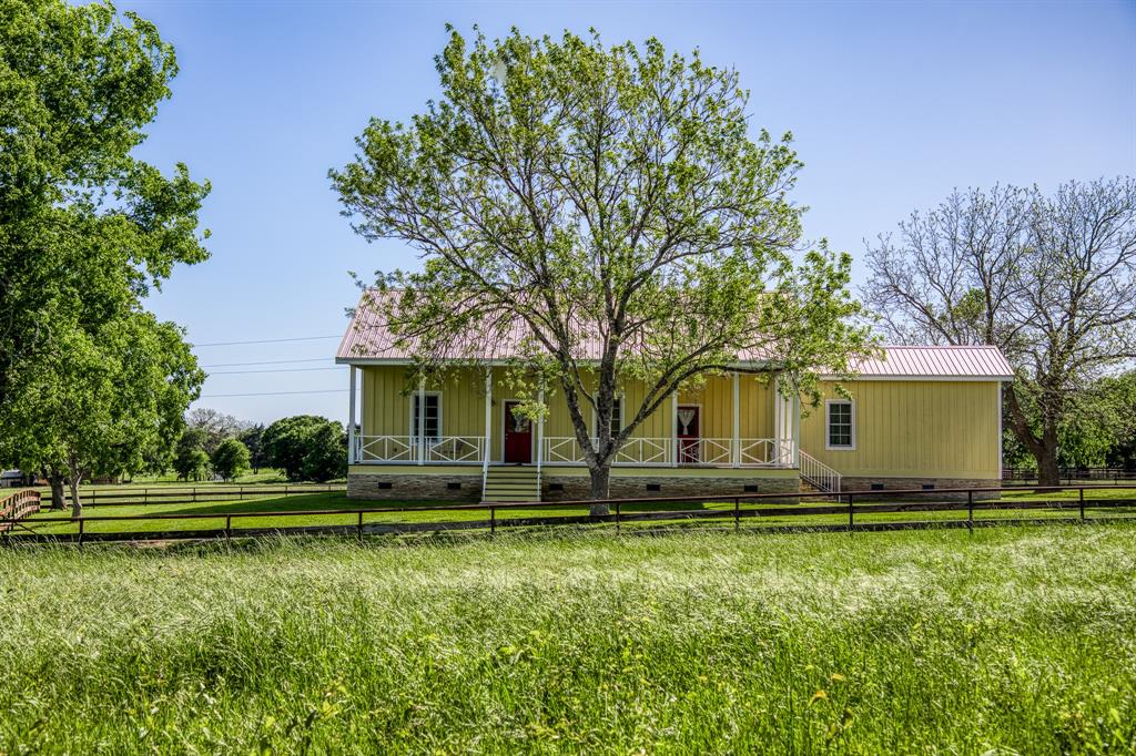 10700 Brandt Road, Burton, Texas image 3