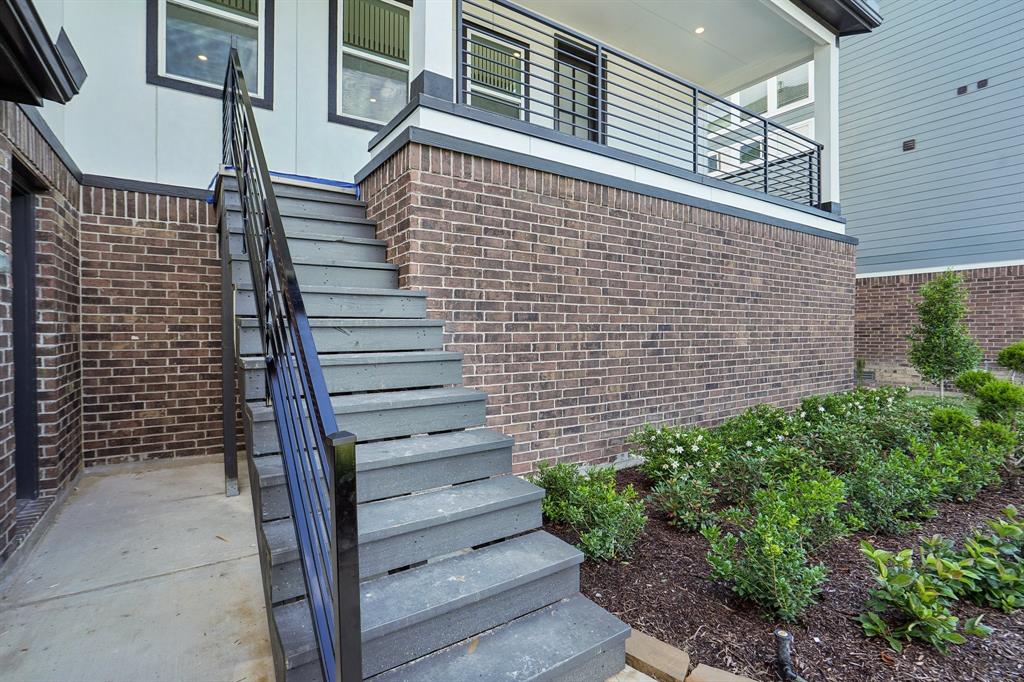 20633 Dynamic Court