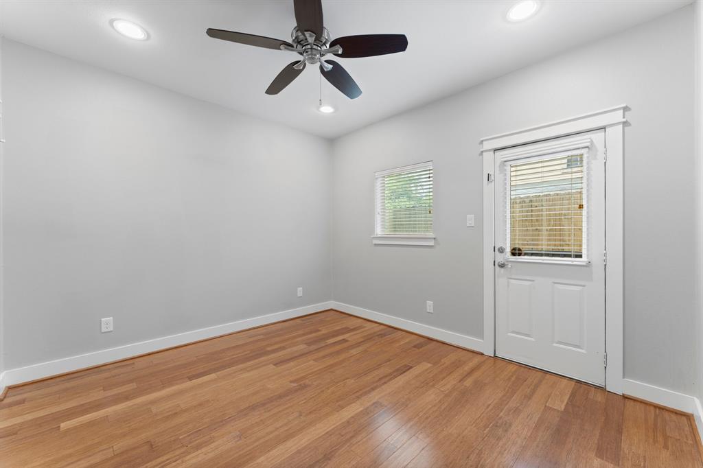 5739 Petty Street, Houston, Texas image 7