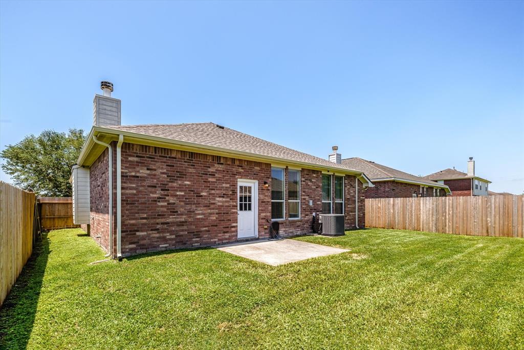 104 Laurel Meadow Court, La Marque, Texas image 27