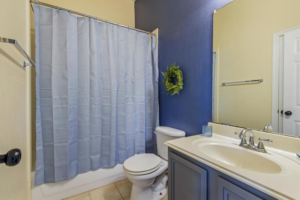 104 Laurel Meadow Court, La Marque, Texas image 21
