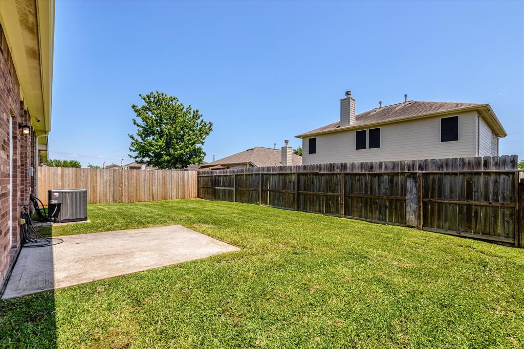 104 Laurel Meadow Court, La Marque, Texas image 26