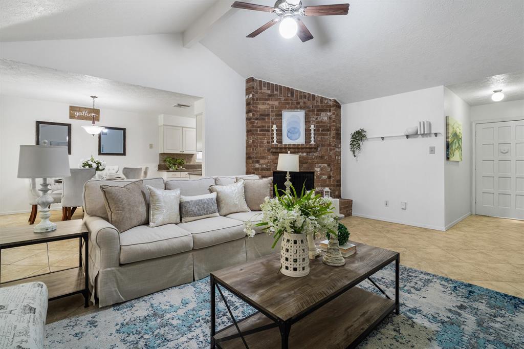 125 Woodcrest Drive