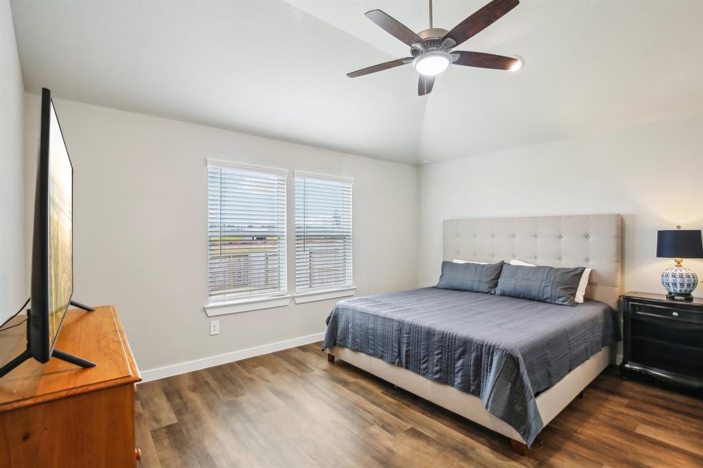 768 Autumn Cherry Trail, Magnolia, Texas image 18