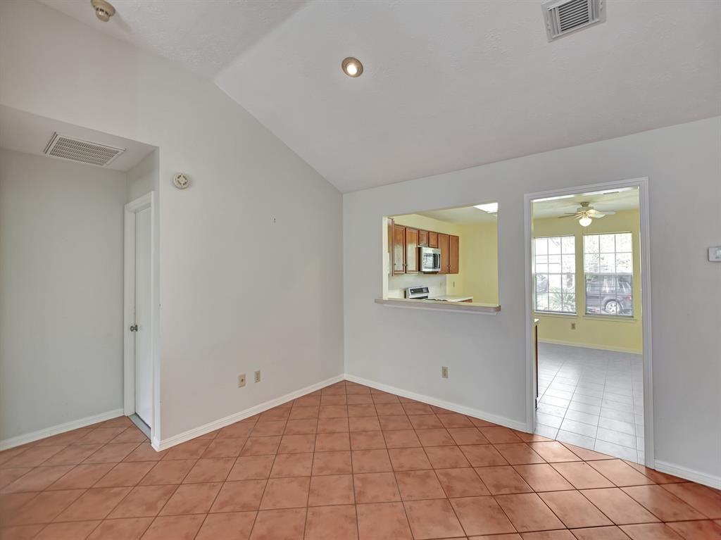 15830 Cambridge View Drive, Friendswood, Texas image 17