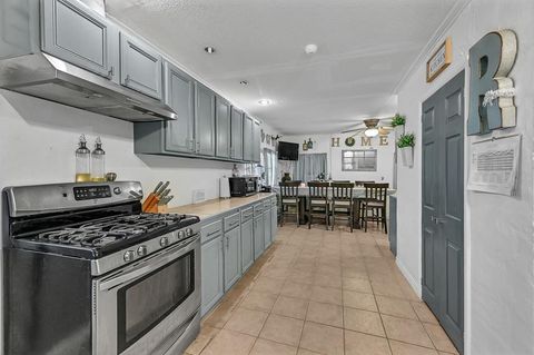 4109 Lechenger Street Bacliff TX 77518