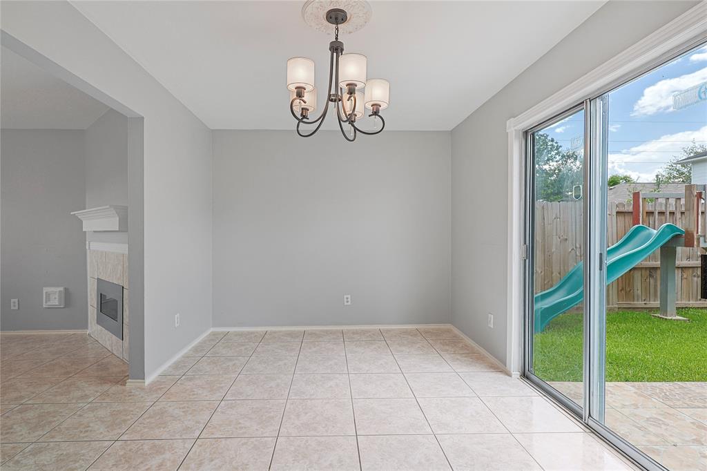 8938 Aspen Meadow Drive, Houston, Texas image 8