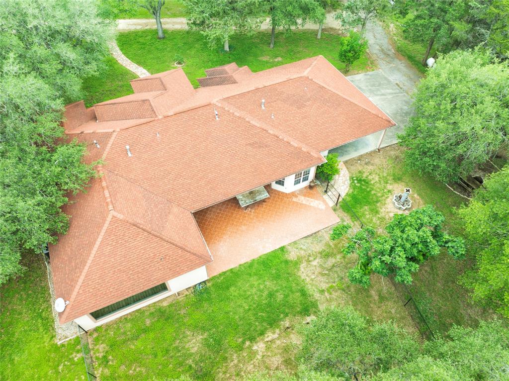 250 Bucek Lane, Schulenburg, Texas image 39