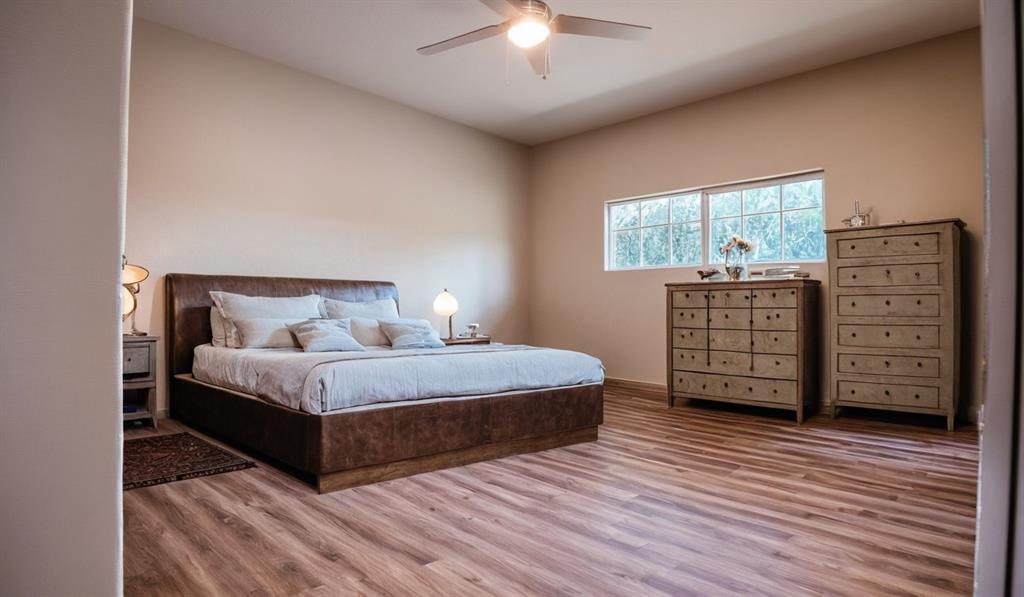 250 Bucek Lane, Schulenburg, Texas image 33