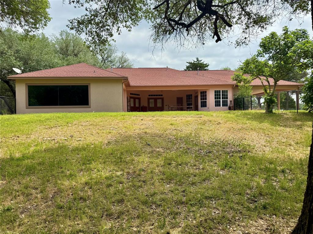250 Bucek Lane, Schulenburg, Texas image 32