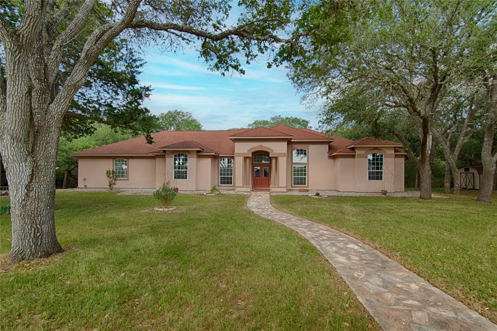 250 Bucek Lane, Schulenburg, Texas image 2