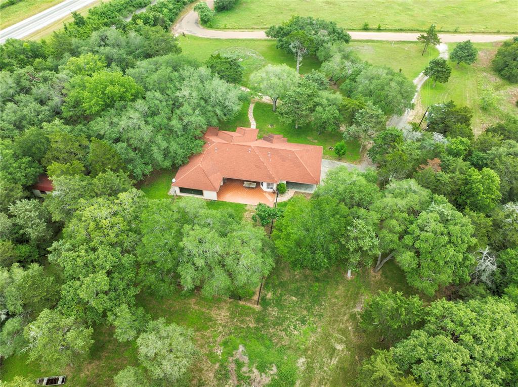 250 Bucek Lane, Schulenburg, Texas image 38