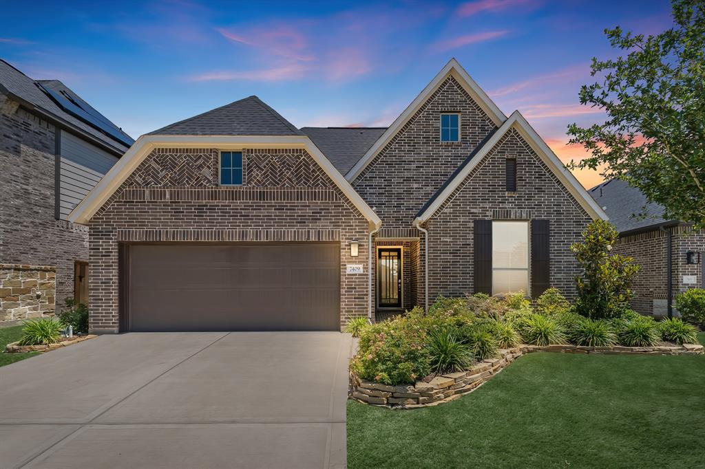7409 Hawk Crest Drive