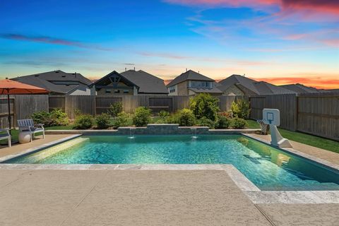 7409 Hawk Crest Drive Fulshear TX 77441