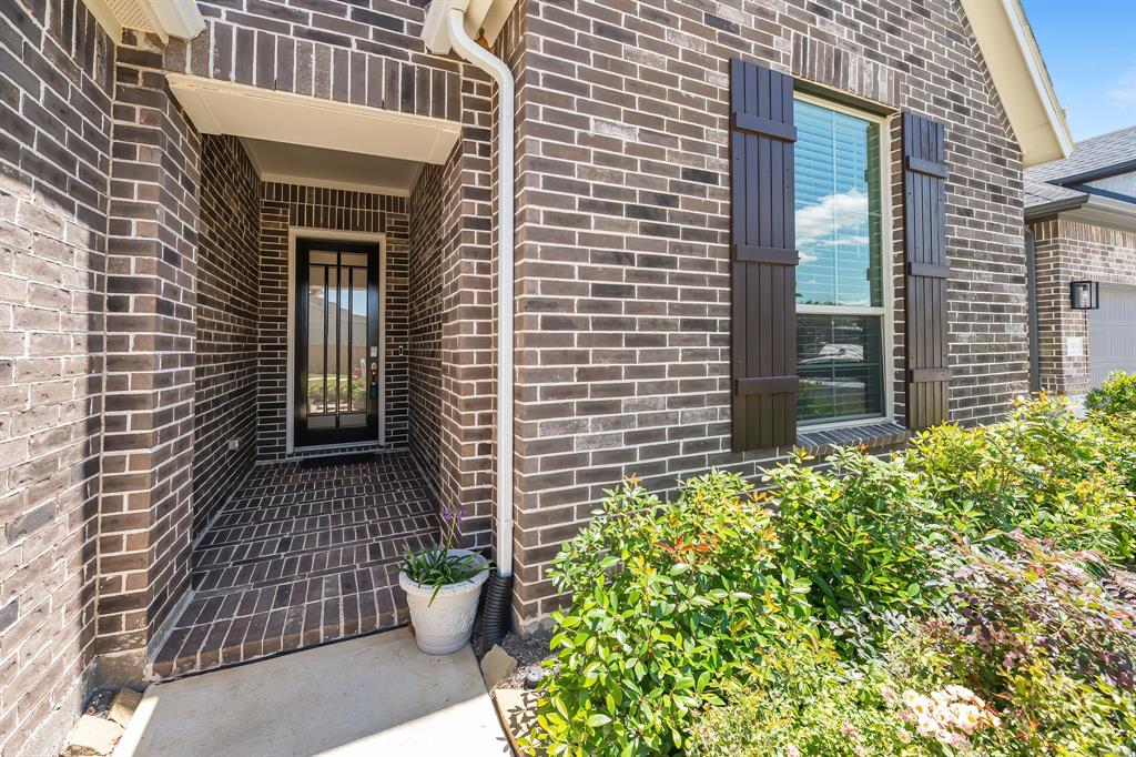 7409 Hawk Crest Drive