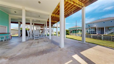 A home in Crystal Beach