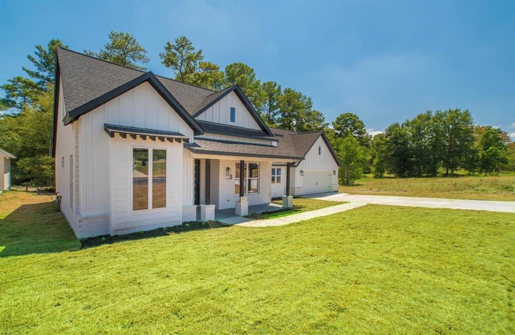 66 Westwood Drive, Trinity, Texas image 3