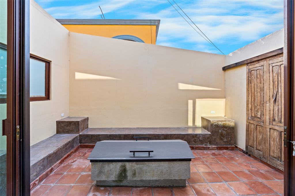 Mexico, 3 Bedrooms Bedrooms, ,4 BathroomsBathrooms,Residential,Active,39877