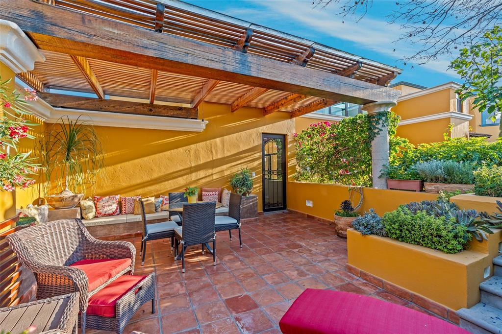 Mexico, 3 Bedrooms Bedrooms, ,4 BathroomsBathrooms,Residential,Active,39877