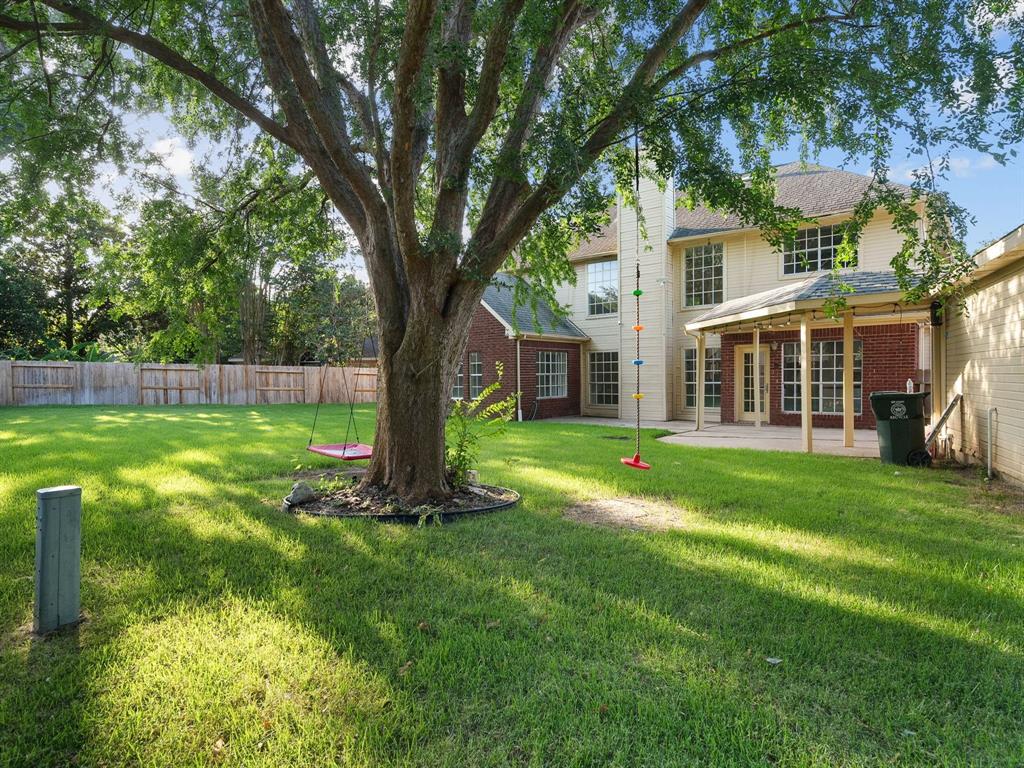 303 Sanders Ridge Court, Sugar Land, Texas image 32