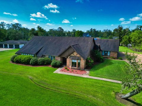 A home in Lake Jackson